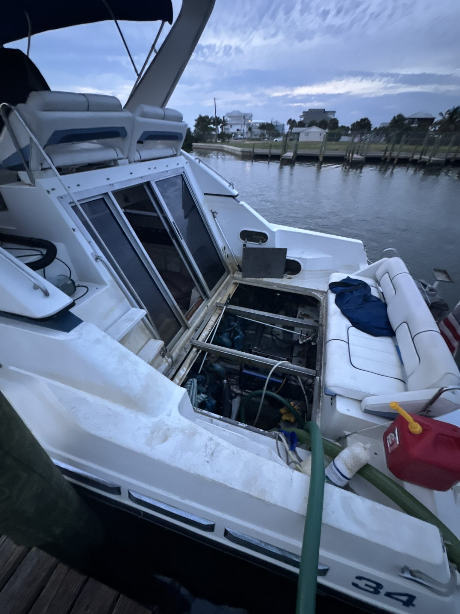 Dockside pump monitoring during a Southwest Florida boat recovery